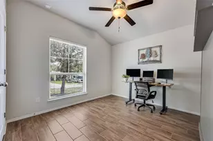 21804 Crystal Way, Lago Vista, TX 78645 - Photo 11