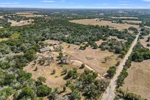 2650 Co Rd 204, Liberty Hill, TX 78642 - Photo 31