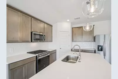 17112 Loch Road, Pflugerville, TX 78660 - Photo 3
