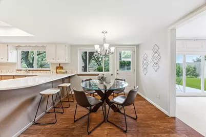 7604 Chimney Corners, Austin, TX 78731 - Photo 7