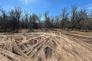 137 W Pauwela Ln, Bastrop, TX 78602 - Photo 1