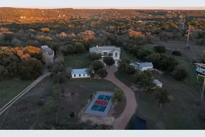 609 S Creekwood Drive, Driftwood, TX 78619 - Photo 3