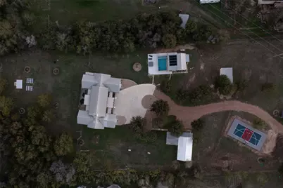 609 S Creekwood Drive, Driftwood, TX 78619 - Photo 5