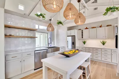 609 S Creekwood Drive, Driftwood, TX 78619 - Photo 1