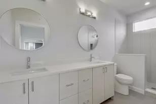 313 Blackson Ave, Austin, TX 78752 - Photo 11
