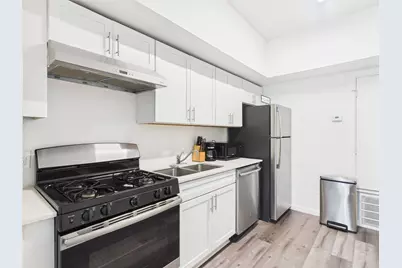 911 W 22nd Street #301, Austin, TX 78705 - Photo 3