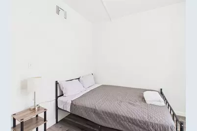 911 W 22nd Street #301, Austin, TX 78705 - Photo 7