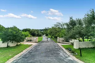 621 Peterson Ln, Lakeway, TX 78734 - Photo 21