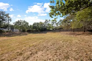 6704 Menchaca Rd, Austin, TX 78745 - Photo 33