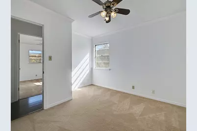 1802 Temple Drive, Austin, TX 78721 - Photo 17