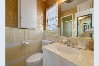 1802 Temple Drive, Austin, TX 78721 - Photo 15