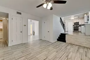 1802 Temple Dr, Austin, TX 78721 - Photo 9