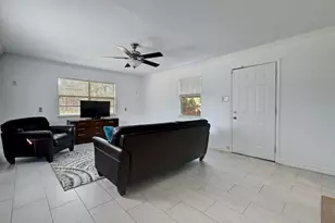 1802 Temple Dr, Austin, TX 78721 - Photo 11