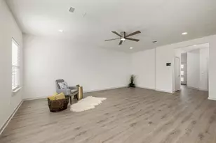 8301 Mimi Ln, Austin, TX 78724 - Photo 7