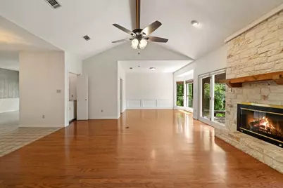 110 Blue Jay Drive, Lakeway, TX 78734 - Photo 11