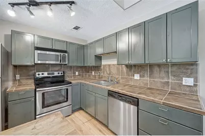 907 The High Road, Austin, TX 78746 - Photo 5