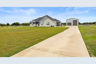 508 Purple Salvia Cove, Liberty Hill, TX 78642 - Photo 3