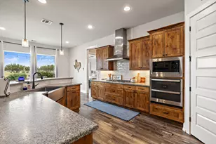 508 Purple Salvia Cv, Liberty Hill, TX 78642 - Photo 11