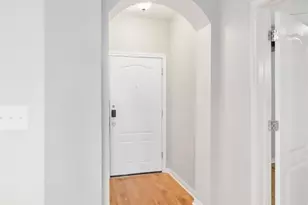 2505 San Gabriel St, Austin, TX 78705 - Photo 3