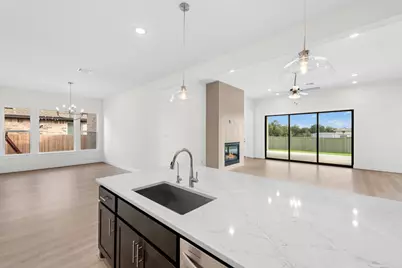 121 Irvine Pass, Liberty Hill, TX 78642 - Photo 9