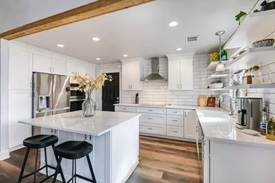 18516 Champions Circle, Point Venture, TX 78645 - Photo 15