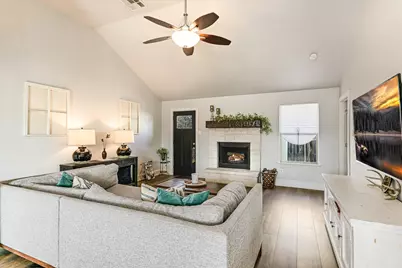 18516 Champions Circle, Point Venture, TX 78645 - Photo 5