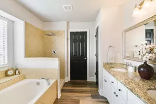 18516 Champions Cir, Lago Vista, TX 78645 - Photo 7