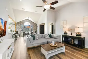 18516 Champions Cir, Lago Vista, TX 78645 - Photo 15