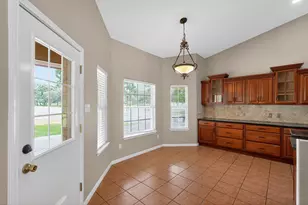 410 Pinehurst Dr, New Ulm, TX 78950 - Photo 7