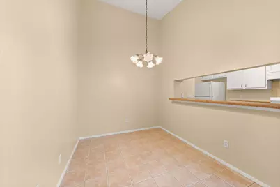 313 Greenlawn Boulevard, Round Rock, TX 78664 - Photo 9