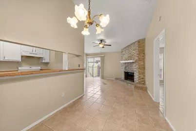 313 Greenlawn Boulevard, Round Rock, TX 78664 - Photo 7