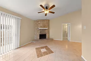 313 Greenlawn Blvd, Round Rock, TX 78664 - Photo 3