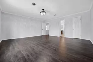 8409 Nairn Dr, Austin, TX 78749 - Photo 29