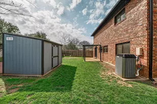 8409 Nairn Dr, Austin, TX 78749 - Photo 7