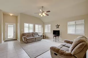 202 Silo St, San Marcos, TX 78666 - Photo 9