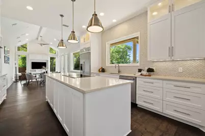 6216 Northern Dancer Drive, Austin, TX 78746 - Photo 13