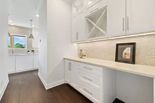 6216 Northern Dancer Dr, Austin, TX 78746 - Photo 9