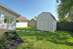 409 Thistlewood Dr, Austin, TX 78745 - Photo 31