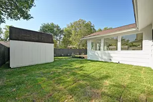 409 Thistlewood Dr, Austin, TX 78745 - Photo 33