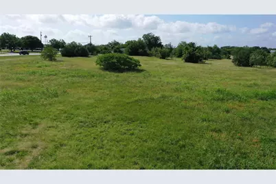 1401 Main Street, Liberty Hill, TX 78642 - Photo 3