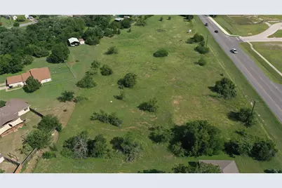 1401 Main Street, Liberty Hill, TX 78642 - Photo 9