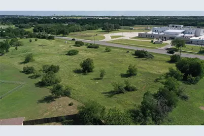 1401 Main Street, Liberty Hill, TX 78642 - Photo 11