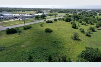 1401 Main Street, Liberty Hill, TX 78642 - Photo 7