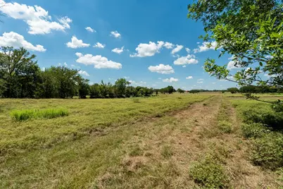 3550 County Road 245, Florence, TX 76527 - Photo 19