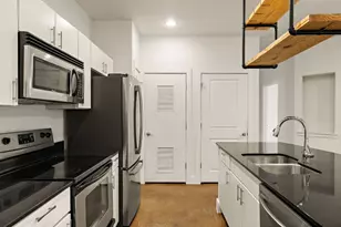 1807 Poquito St, Austin, TX 78702 - Photo 13