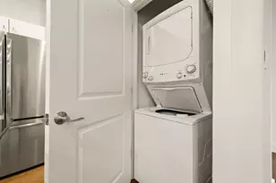 1807 Poquito St, Austin, TX 78702 - Photo 23