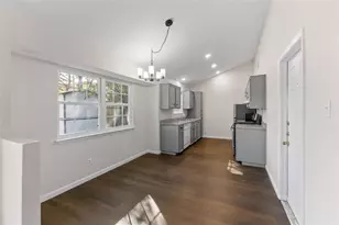 903 E Logan Street E, Round Rock, TX 78664 - Photo 7