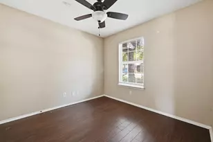 1068 Memorial Cir, New Braunfels, TX 78130 - Photo 13