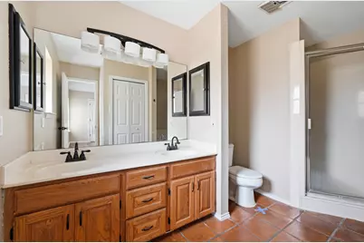 1068 Memorial Circle, New Braunfels, TX 78130 - Photo 11