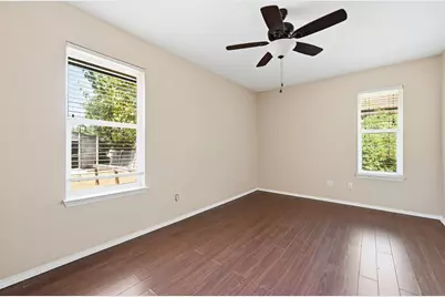1068 Memorial Circle, New Braunfels, TX 78130 - Photo 15